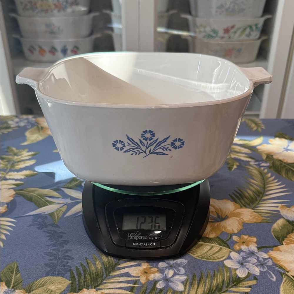 Corningware Blue CornFlower P-2 1/2-B